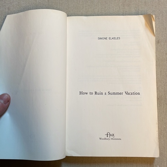 📚2/$6 How to Ruin a Summer Vacation #1 in How to Ruin Series - Picture 7 of 12